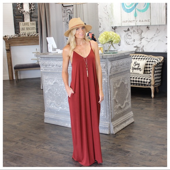 ✨LAST ONE✨Brick V-Neck Cami Maxi Dress - Picture 2 of 3